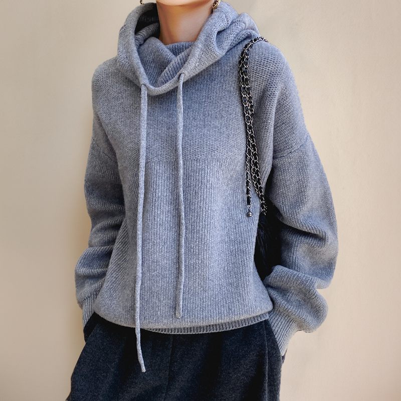 Ysella | Merino Wool Turtleneck Sweater